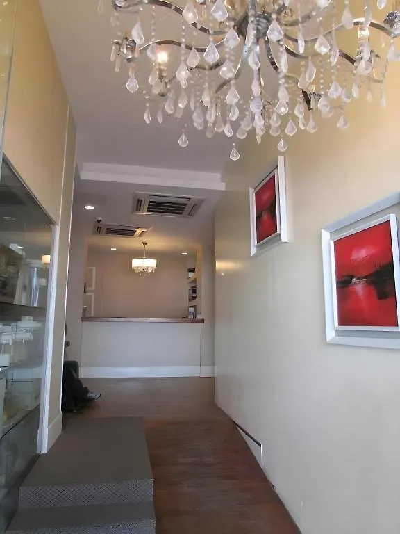 Arianna Hotel Singapore