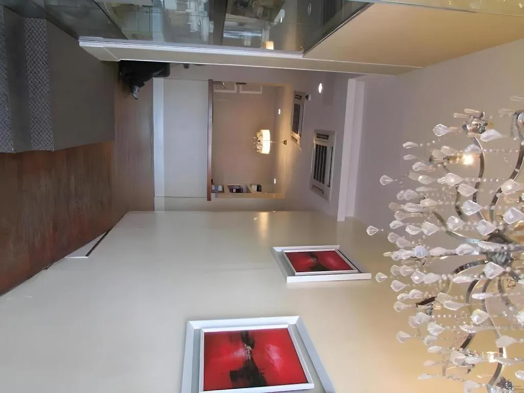 Arianna Hotel Singapur 2*,  Singapur