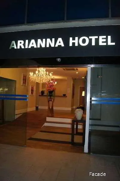 Arianna Hotel Singapur